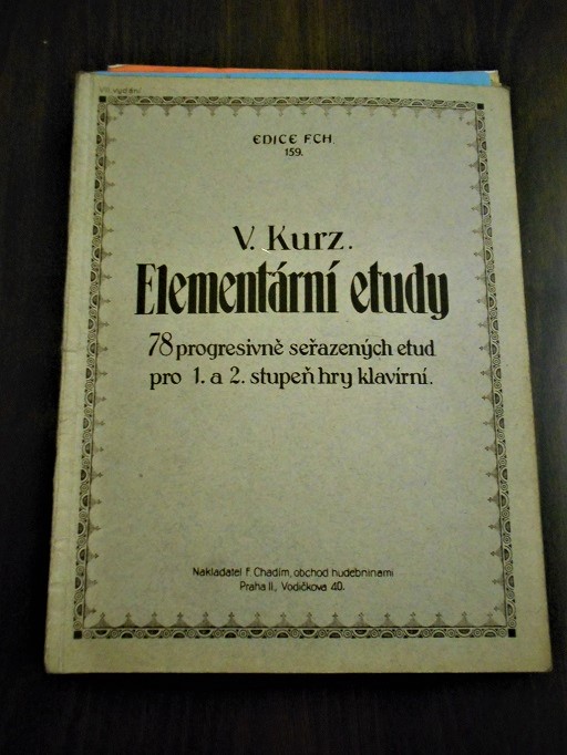 Noty 22 kusů