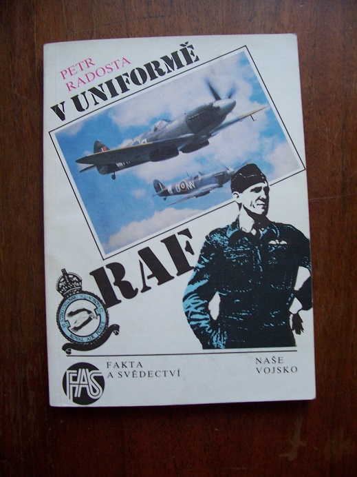 V uniformě RAF