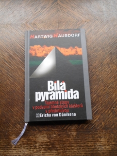 Bílá pyramida